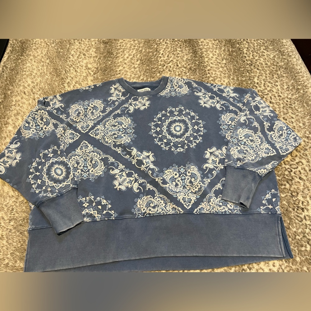 AE Big Hug Blue Paisley Graphic Crewneck Sweatshirt